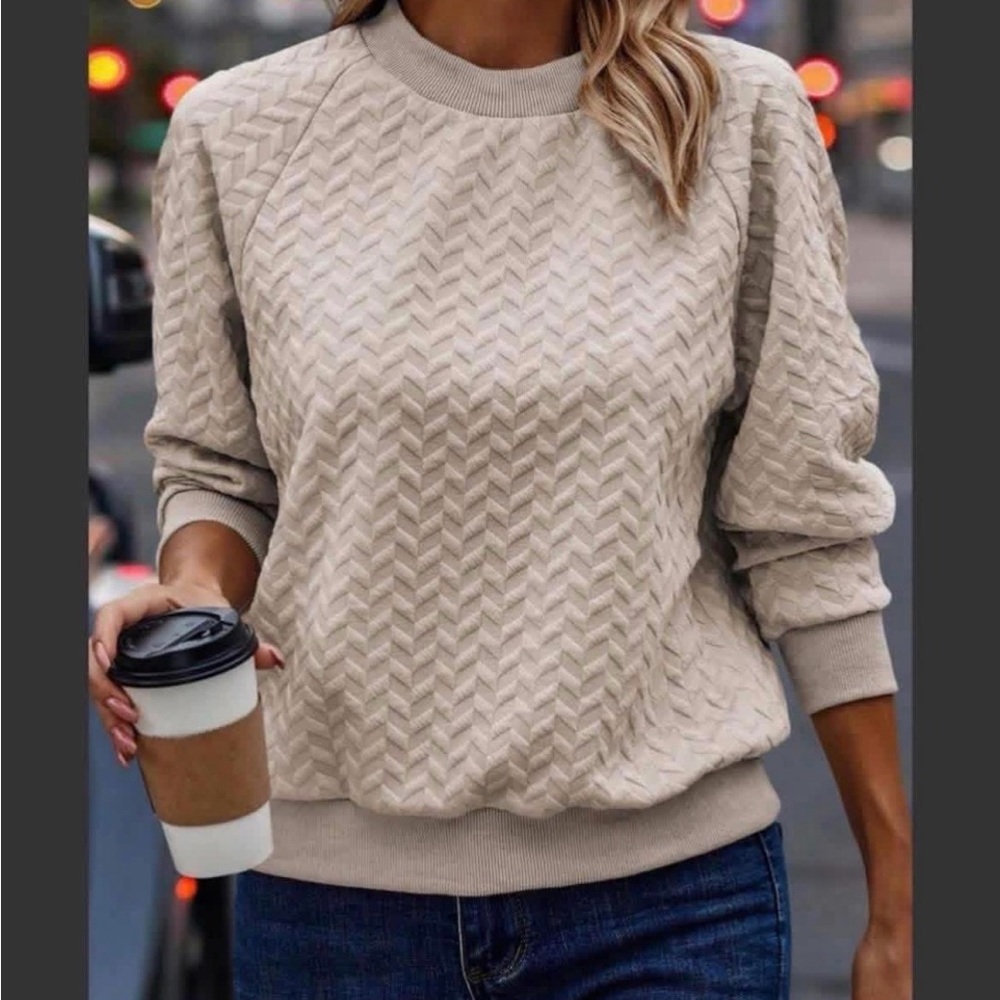 Cozy Chevron Knit Pullover Sweater - Cream